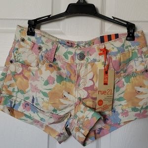 Rue 21 shorts